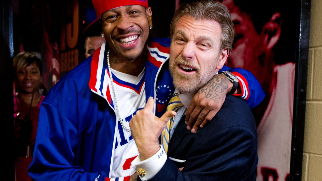 Howard Eskin celebrating in an event with famous players. Know about his, income, salary, net worth, earings